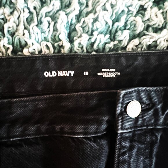 OLD NAVY Mini Jean Skirt - Picture 4 of 5